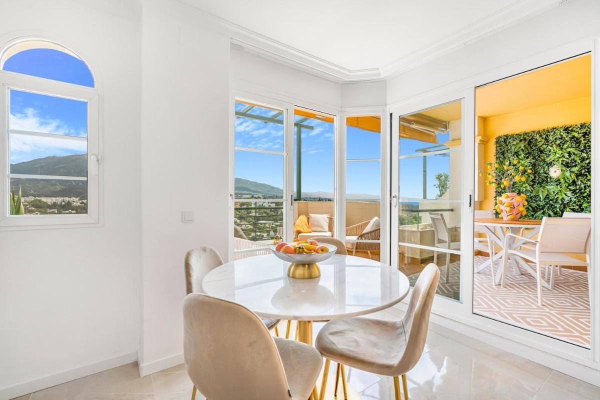 Amazing With Sea View In Puerto Banus Appartement Marbella