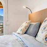 Amazing Apartment With Sea View In Puerto Banus