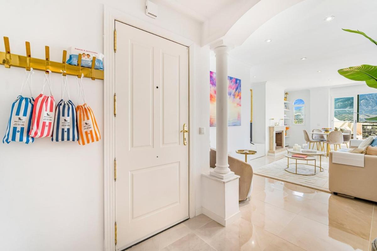 Apartment Amazing With Sea View In Puerto Banus