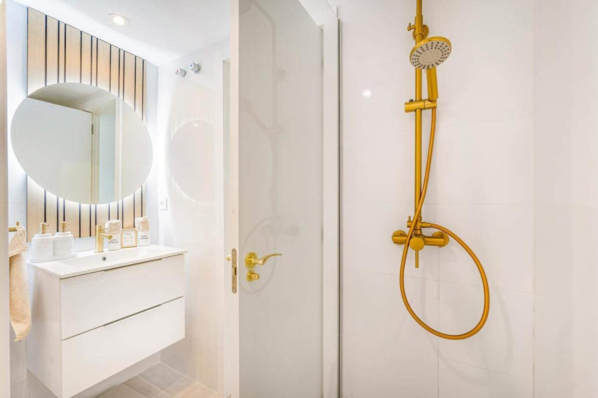 Amazing With Sea View In Puerto Banus Apartment Marbella