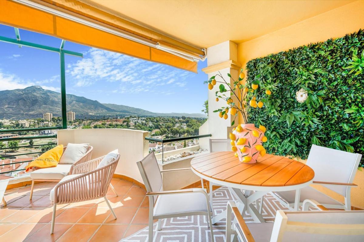 Apartment Amazing With Sea View In Puerto Banus Marbella