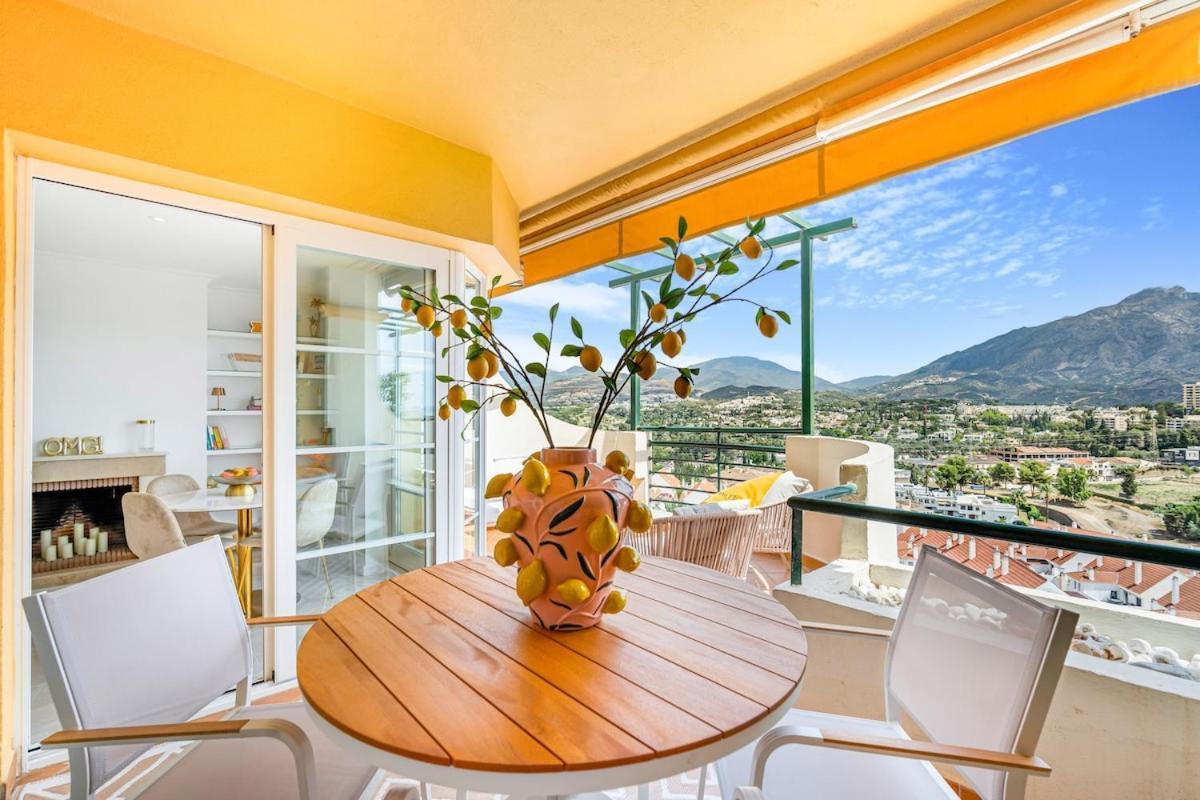 Amazing With Sea View In Puerto Banus Apartment Marbella