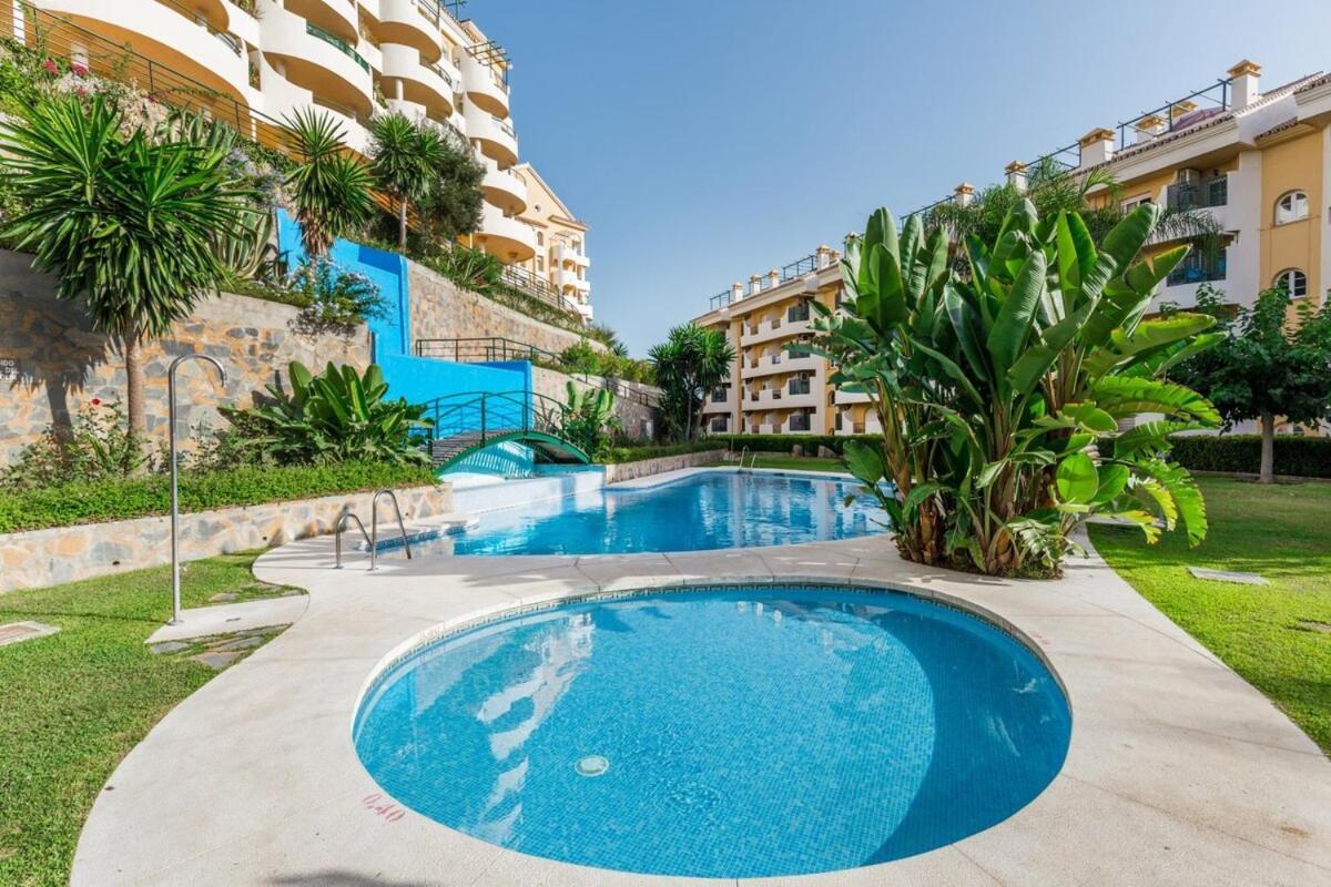 Amazing With Sea View In Puerto Banus Apartment *